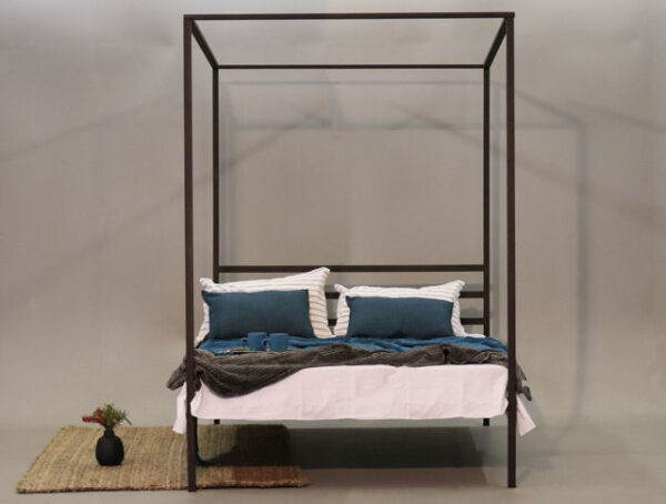 Tessa Bed
